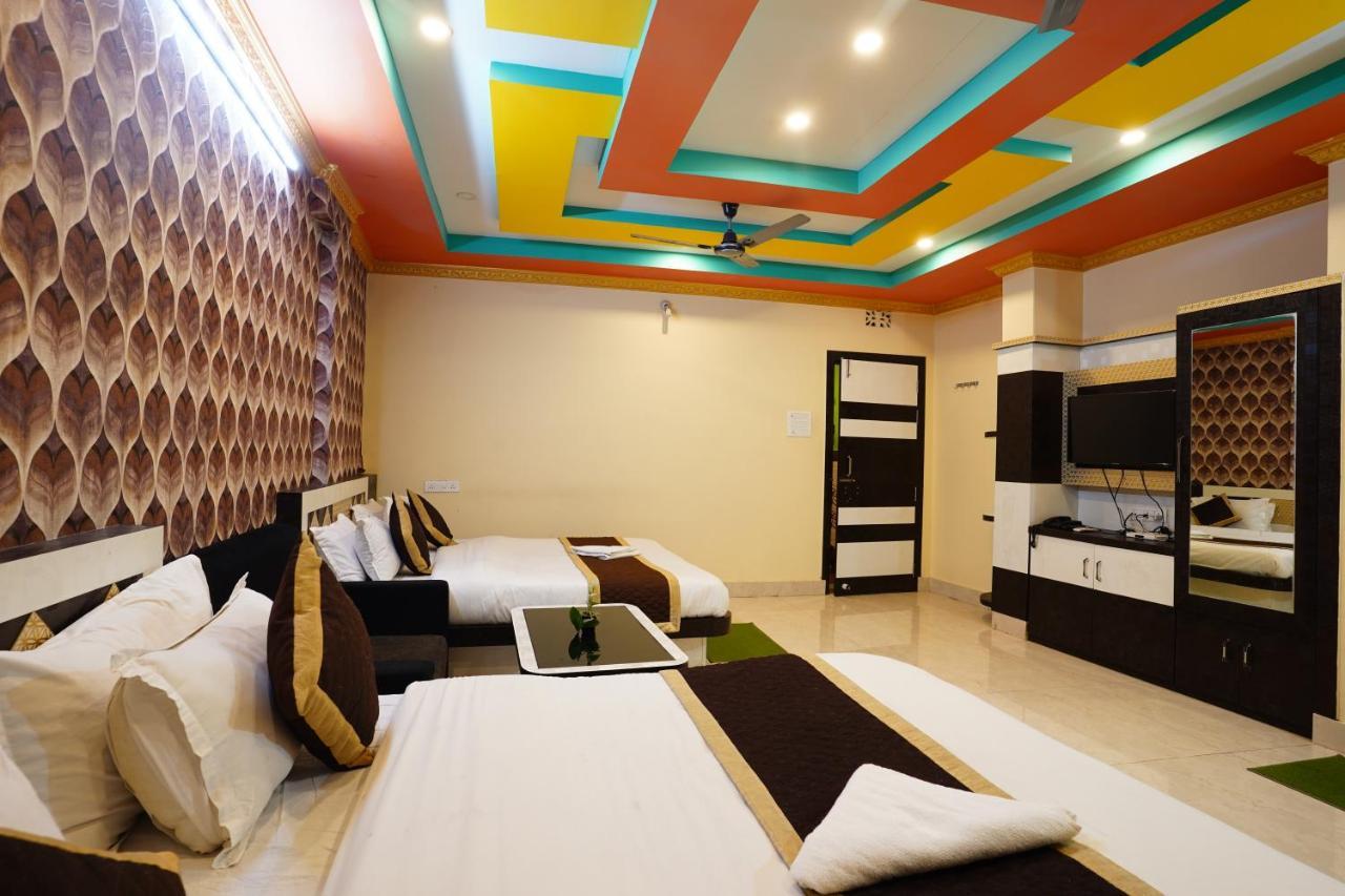 Tirupati Lodge Njp Siliguri Exterior foto