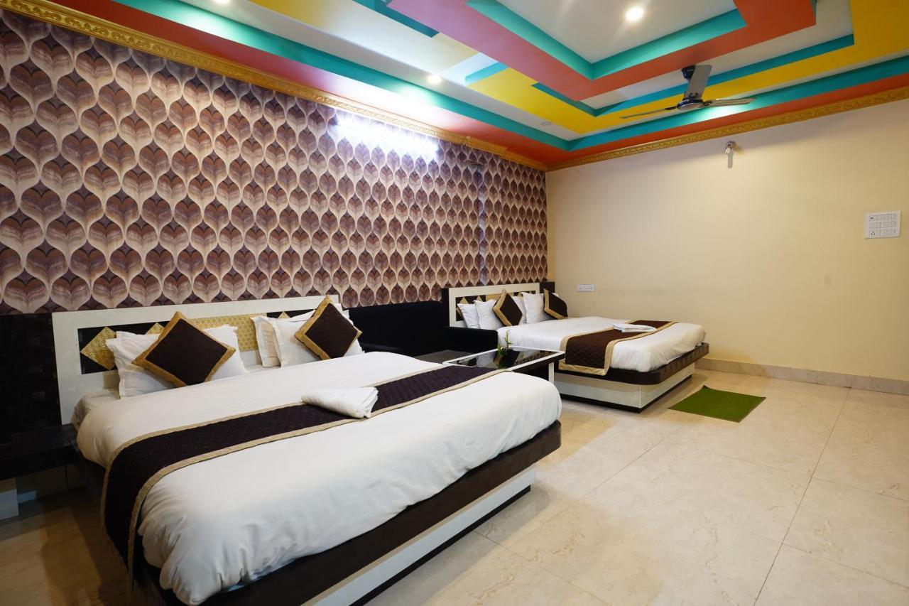 Tirupati Lodge Njp Siliguri Exterior foto